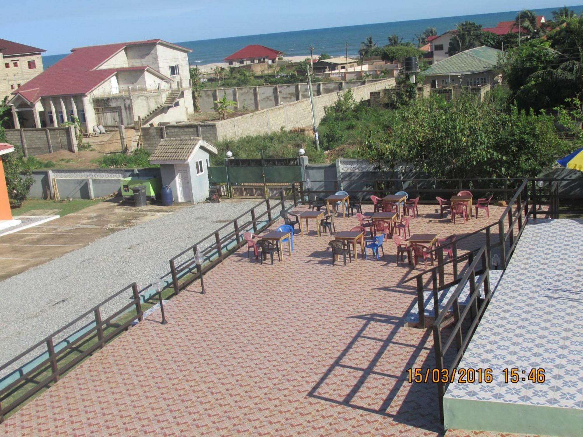 Jamaica Inn Guest House Botianaw Экстерьер фото