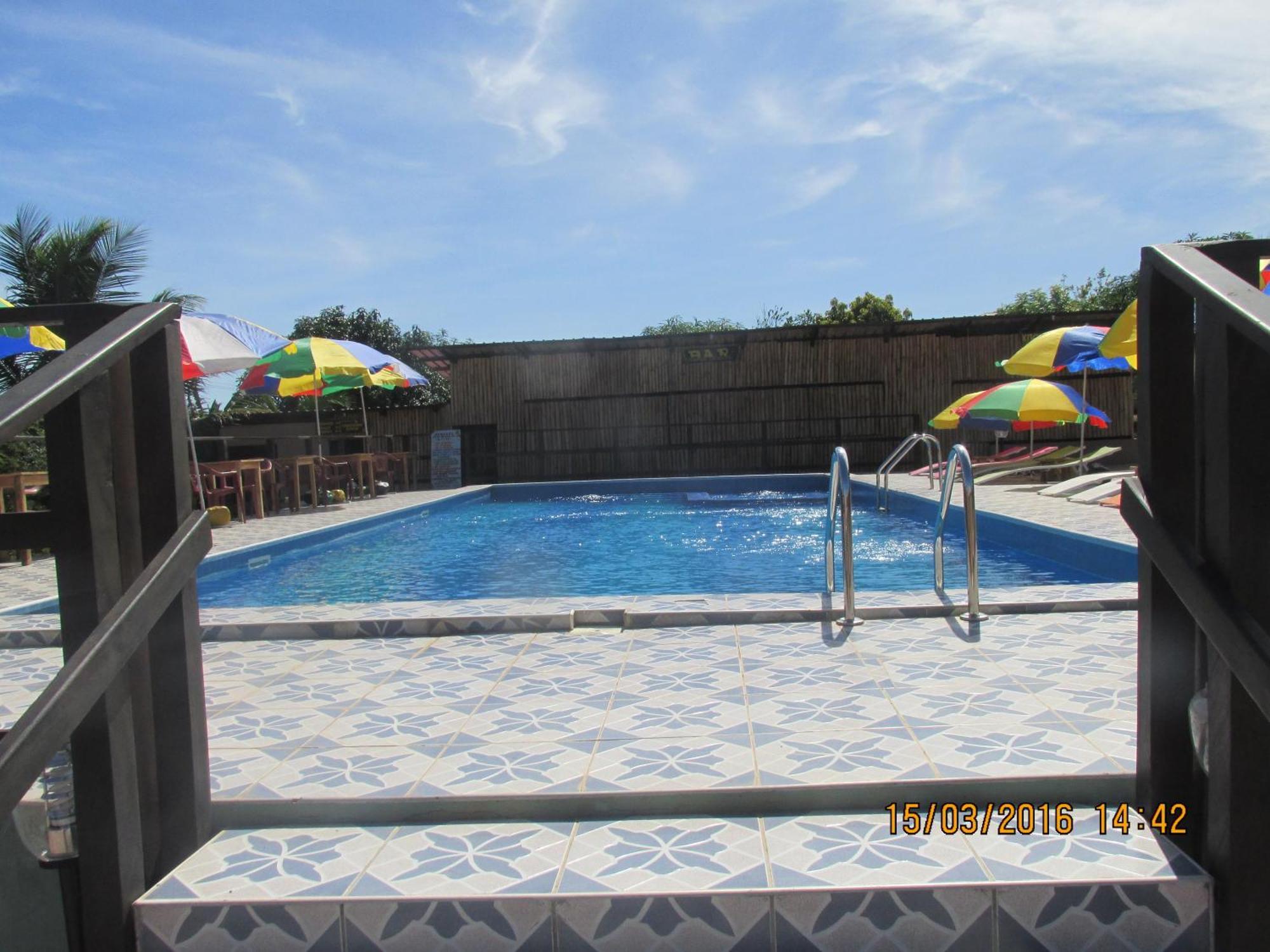 Jamaica Inn Guest House Botianaw Экстерьер фото
